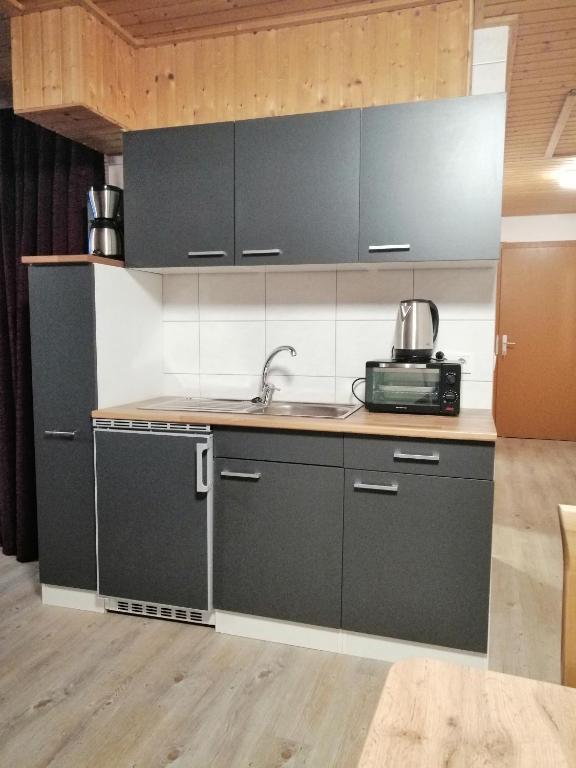 Kuchyňa alebo kuchynka v ubytovaní Apartmenthaus Kestel
