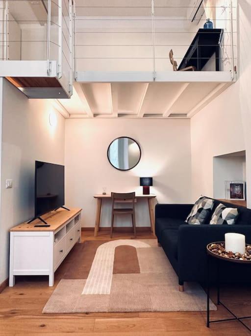 Miracle Loft Design - 7sundays