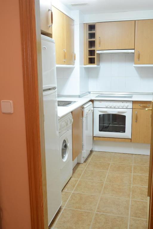 Aparthotel Huesca (España Huesca) - Booking.com
