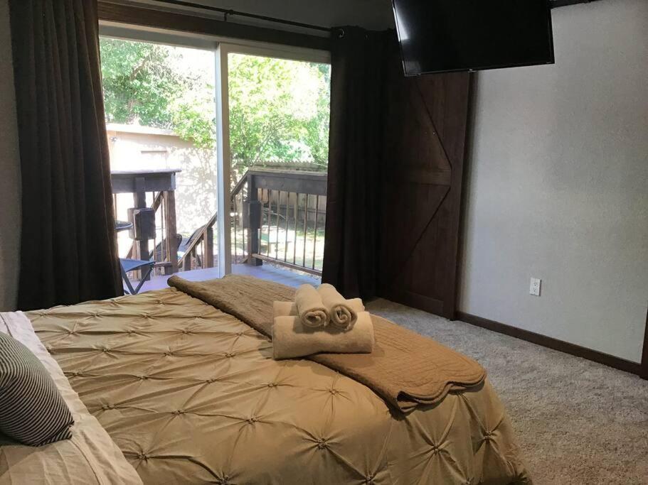 Refreshing Cottage with Luxury Bath - Housity