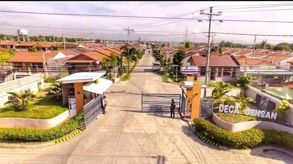 ALONZO HOME Studio - Housity