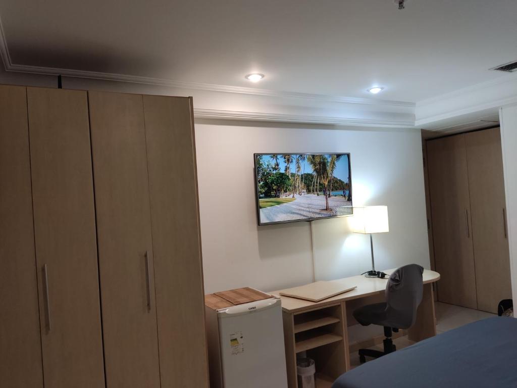 Barra Prime Flats, Ed Mediterrâneo, wi-fi 400Mb, balsa pra praia grátis, ar condicionado novo! - 