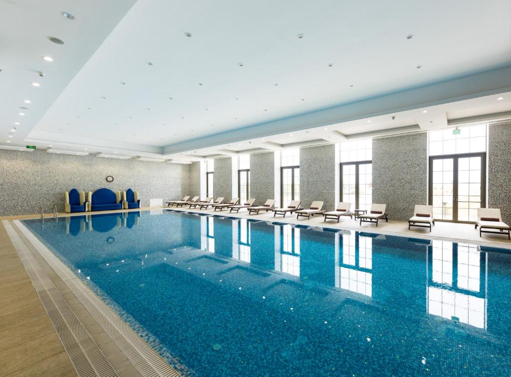 Bazén v ubytování Quba Palace Hotel & Golf Resort nebo v jeho okolí