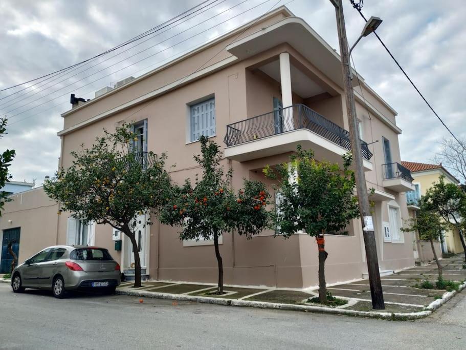 Angeliki's house, Kyparissia (updated prices 2024)
