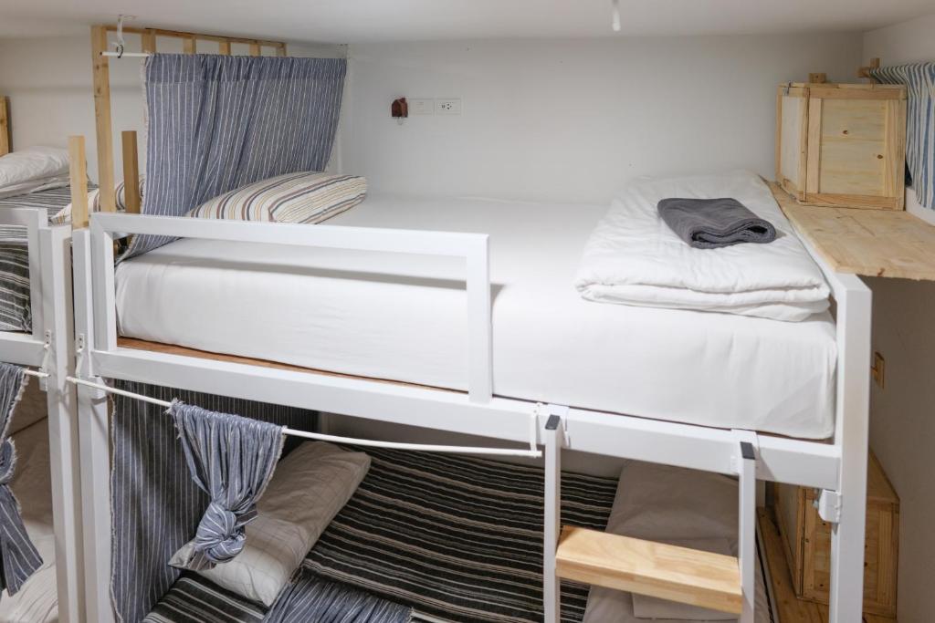 The Yard Bangkok Hostel - 1