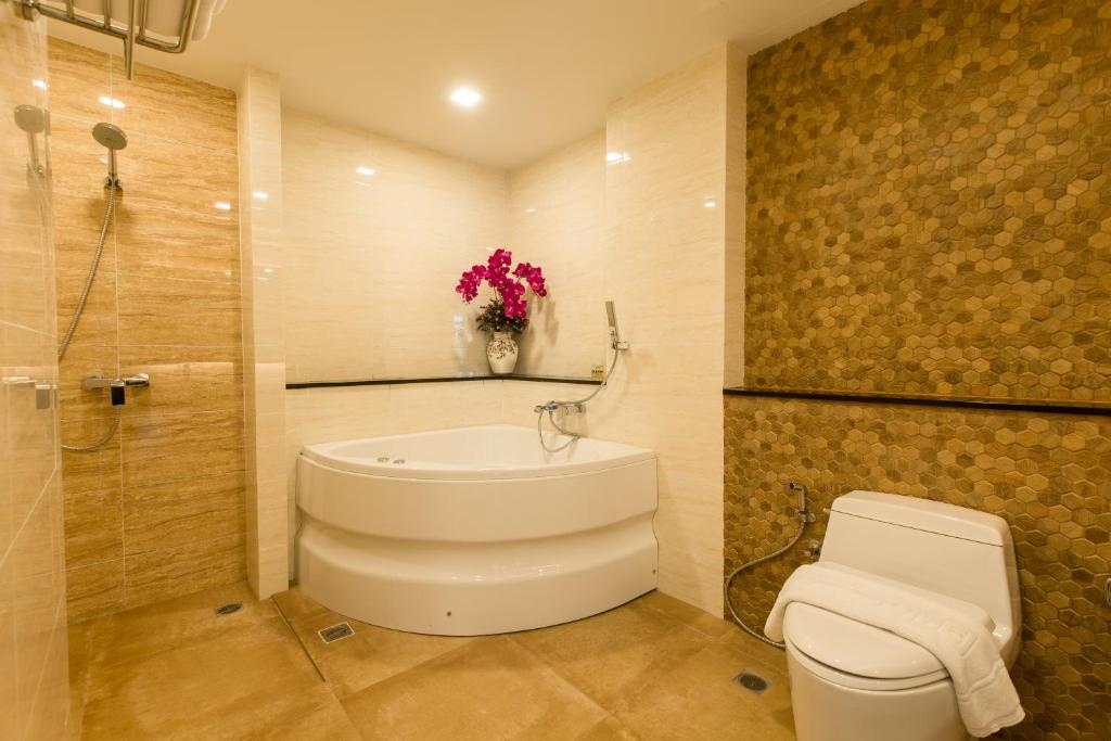 Crystal Palace Luxury Hotel Pattaya - Resim 8
