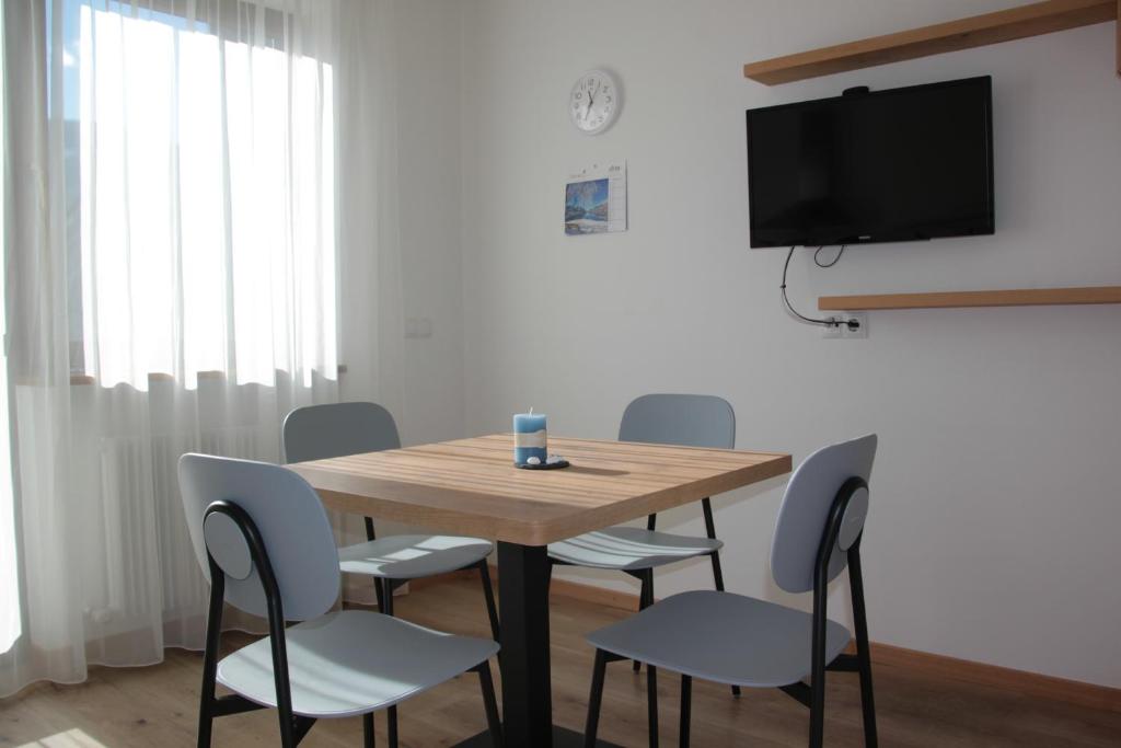 TV a/nebo společenská místnost v ubytování Residence die Färbe
