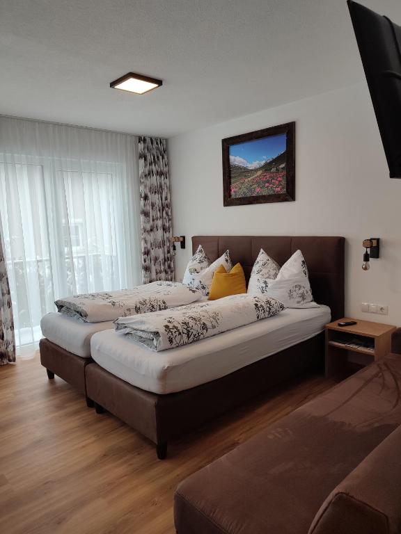 Postel nebo postele na pokoji v ubytování Mountain alpine