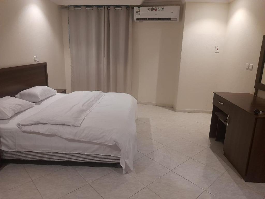 Guest house سنام للشقق المفروشه, Al Madinah, Saudi Arabia