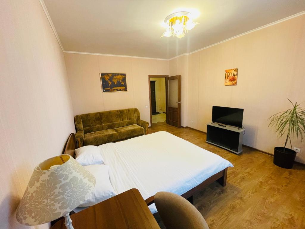 Apartment Voskresenska 18 , Парковые Озера - Appartement D'une Chambre