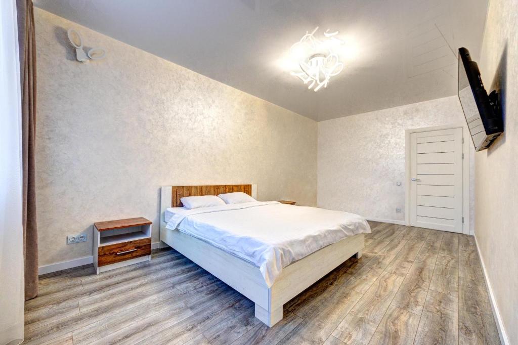 Apartment Voskresenska 18 , Парковые Озера - Appartement