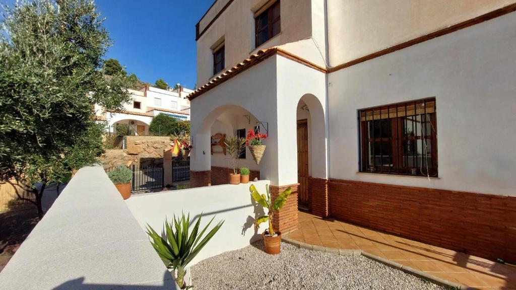 La Bella Vida, Enix (updated prices 2024)