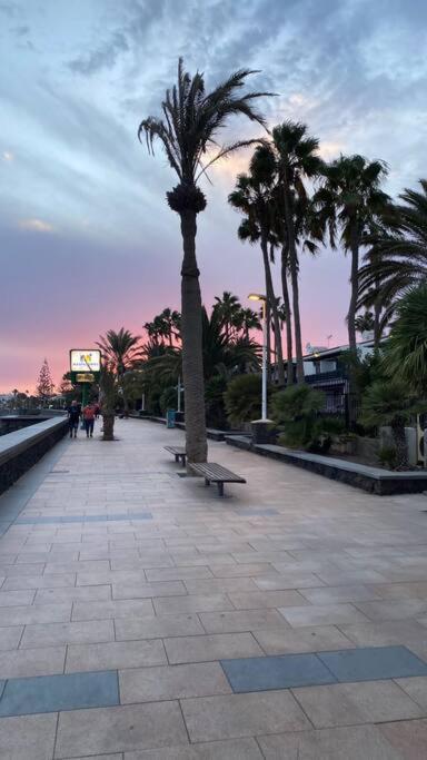 Fotografie z fotogalerie ubytování Bonito dúplex con piscinas junto a la playa v destinaci San Bartolomé