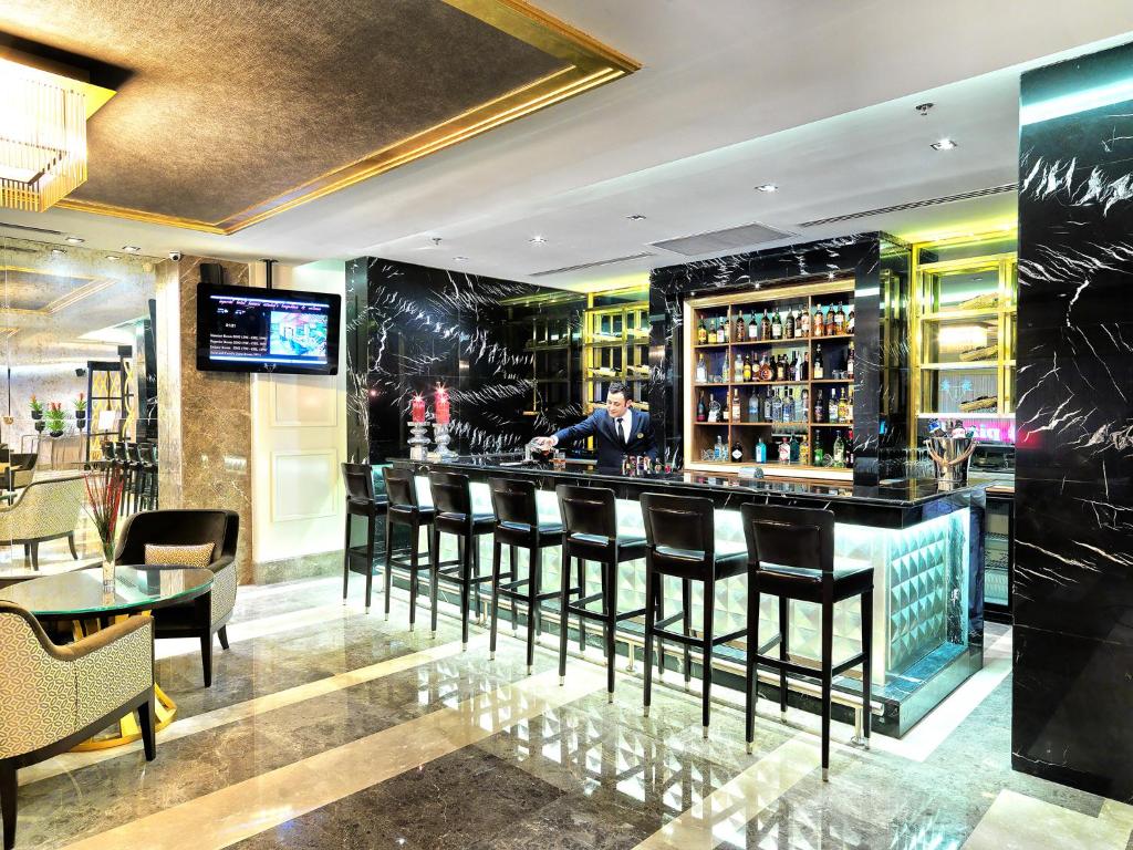 Lounge nebo bar v ubytování Mercure Istanbul Bomonti