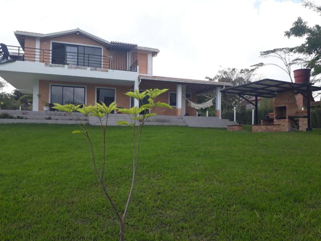 Casa Campestre Altamira - Three-Bedroom House