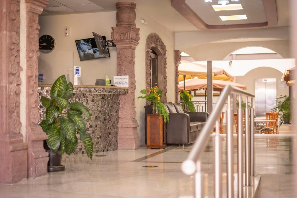 Vstupní hala nebo recepce v ubytování Hotel SanJo