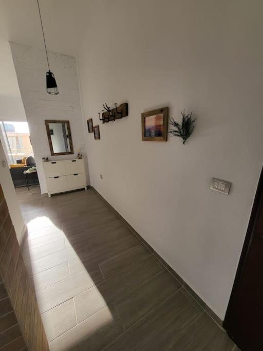 Yellow Apartment Saranda - Image 9
