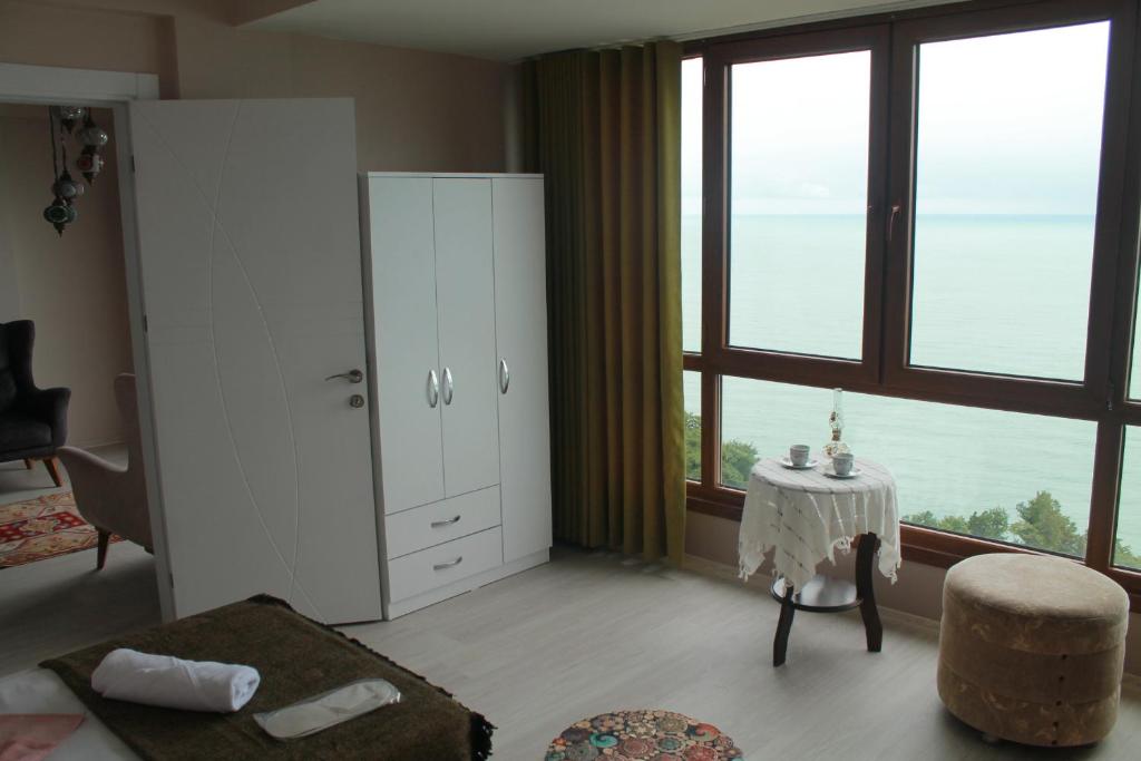Příroda nedaleko aparthotelu