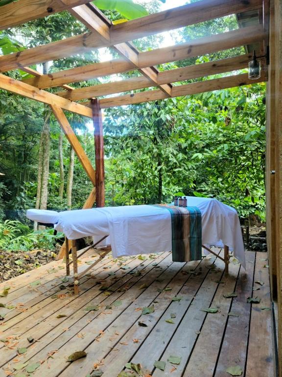 Zahrada ubytování Ecoscape Jamaica - Cottages by the river