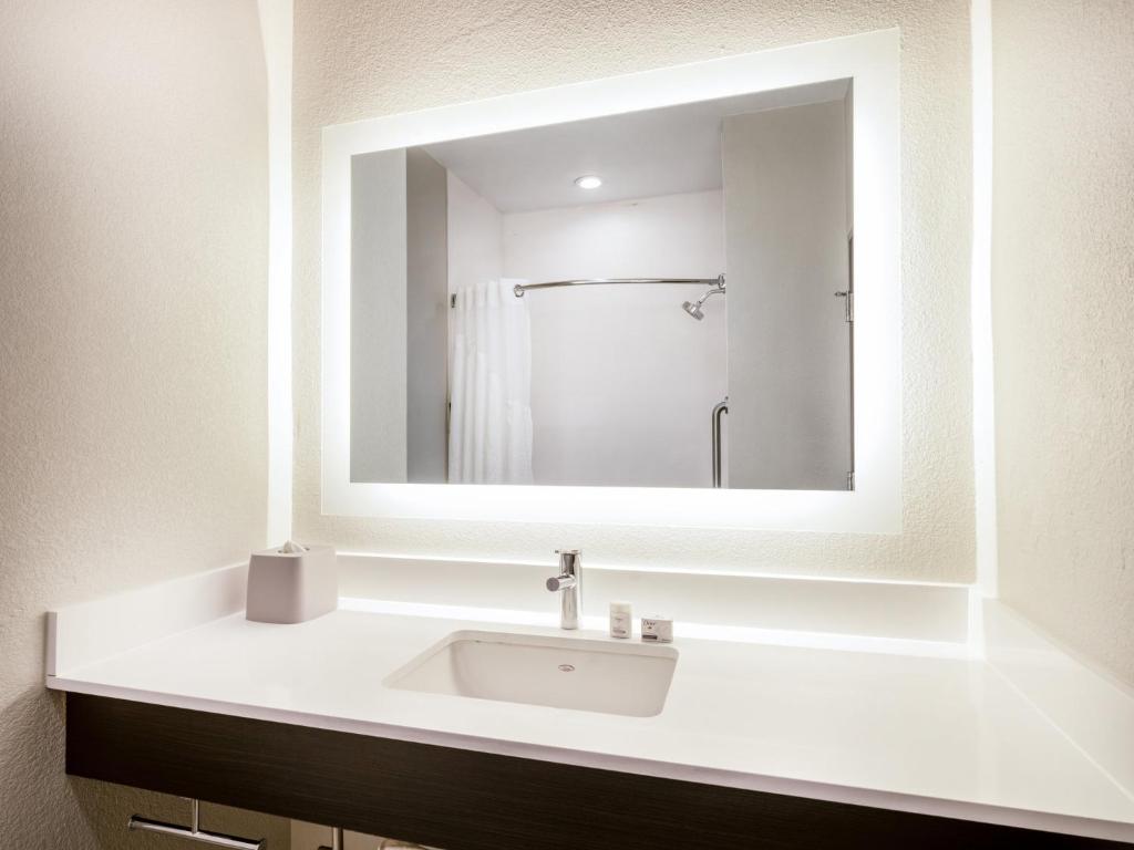 Holiday Inn Express Hotel & Suites Beaumont Northwest by IHG - Chambre Queen Standard Avec 2 Lits Queen-Size