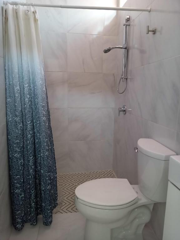 Koupelna v ubytování El Salto de Camela - Vera y Espín Hostal