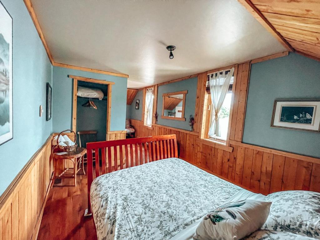 Postel nebo postele na pokoji v ubytování Gîte B&B du Village