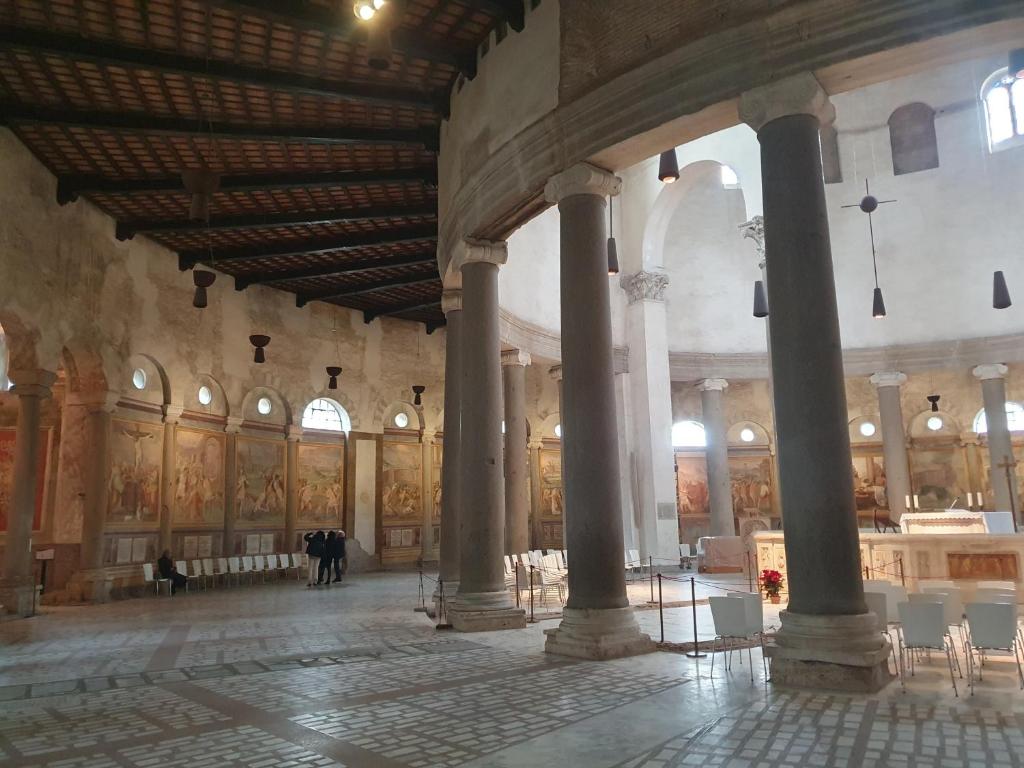 Zdjęcie z galerii obiektu Mini appartamento Colosseo w Rzymie