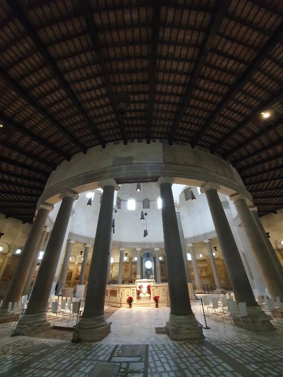 Zdjęcie z galerii obiektu Mini appartamento Colosseo w Rzymie