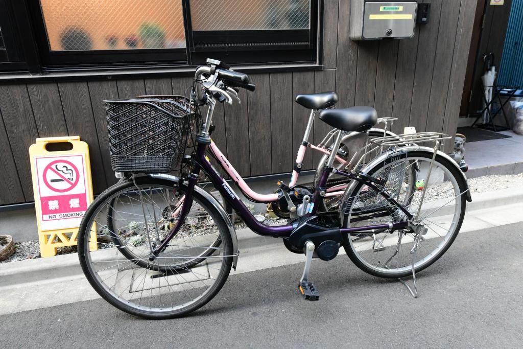 Jízda na kole v ubytování 無料wi-fi JING HOUSE 秋葉原 電動自転車レンタル nebo okolí