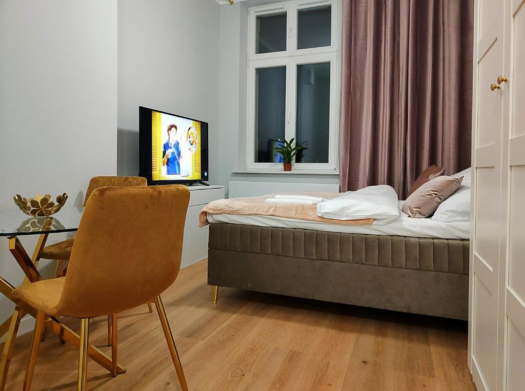 Hugo Star Apartments - 8