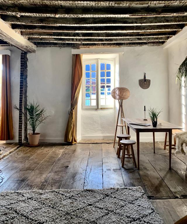 Fotografie z fotogalerie ubytování Abury, tables et chambres , randos et bien être à la montagne v destinaci Barcus