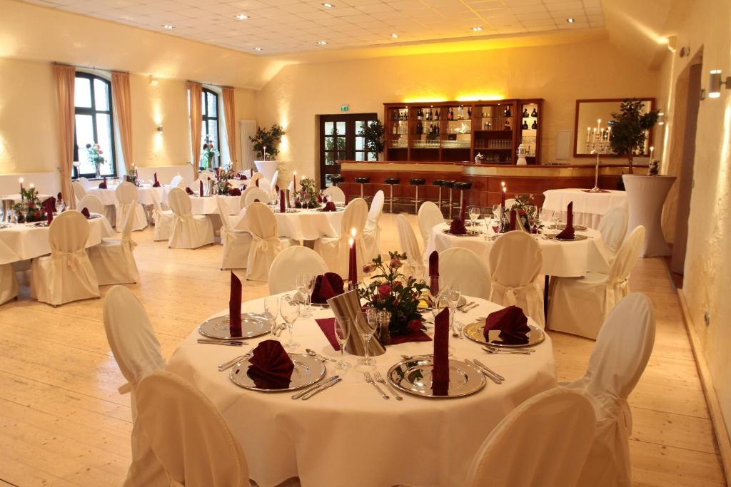 Restaurace v ubytování Hotel Busch-Atter