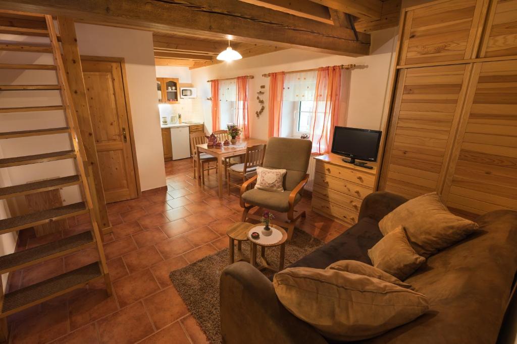 Posezení v ubytování Apartmány Adršpach " U Kozárů "