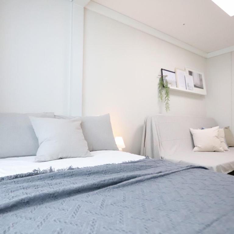 Apartment THE SHARE Myeongdong - Deluxe Apartment