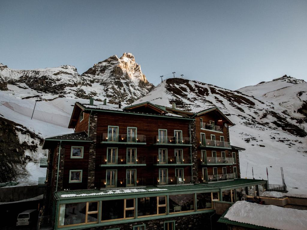 Gallery image of White Angel Hotel in Breuil-Cervinia