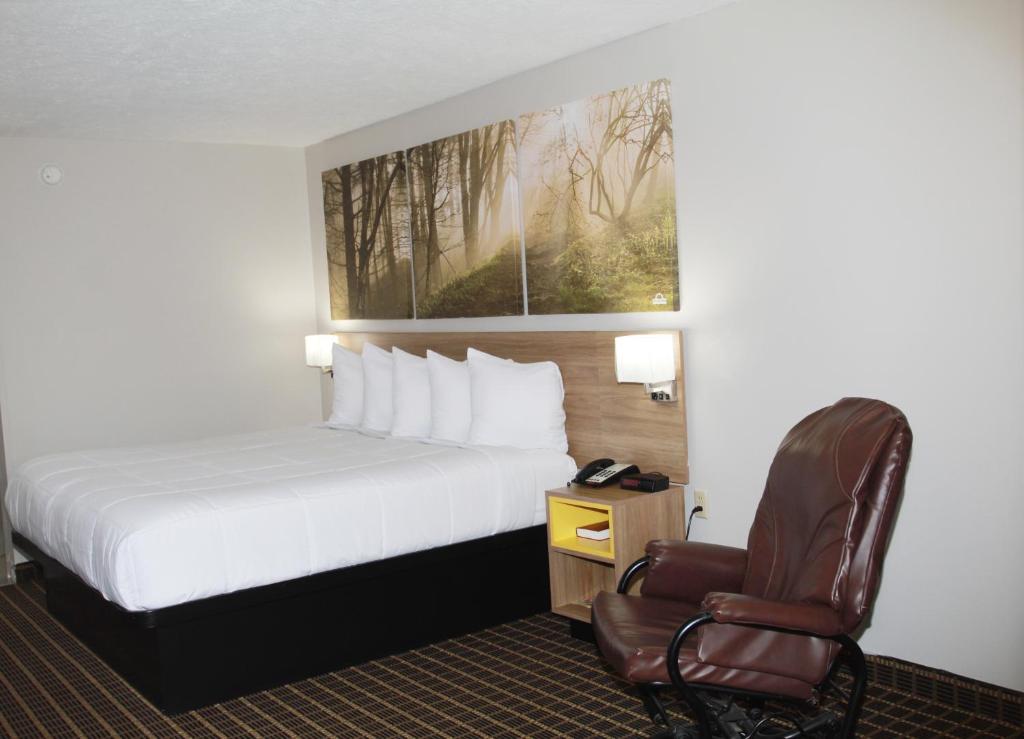 Days Inn by Wyndham Forest - Chambre Lit King-Size - Non-Fumeurs