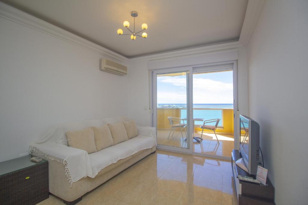 A seating area at Spanish Connection - Playa Principe