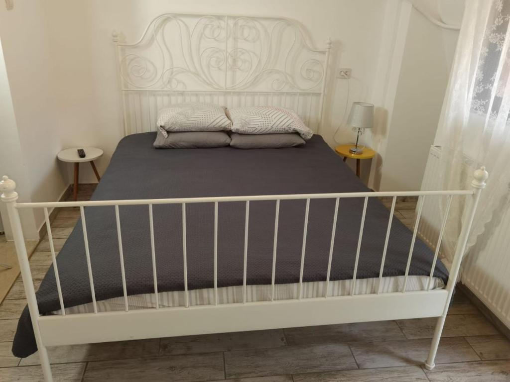 Stay in TimisoarAcom - Double Room With Balcony