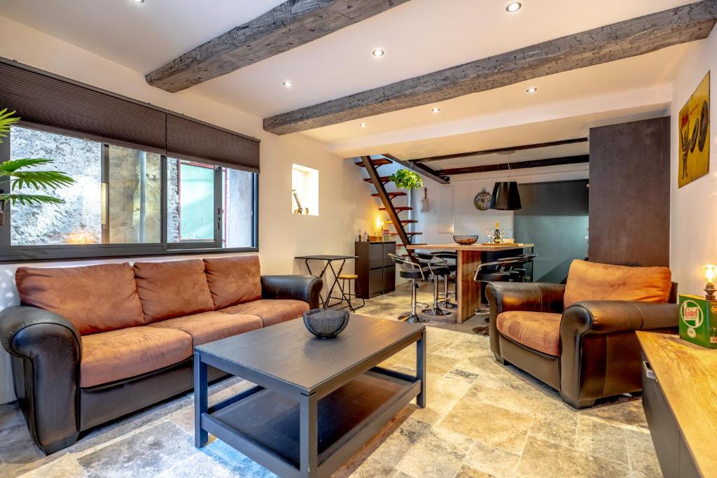 Photo de la galerie de l'établissement Magnifique maison de Village climatisée avec terrasse, au Plan-de-la-Tour