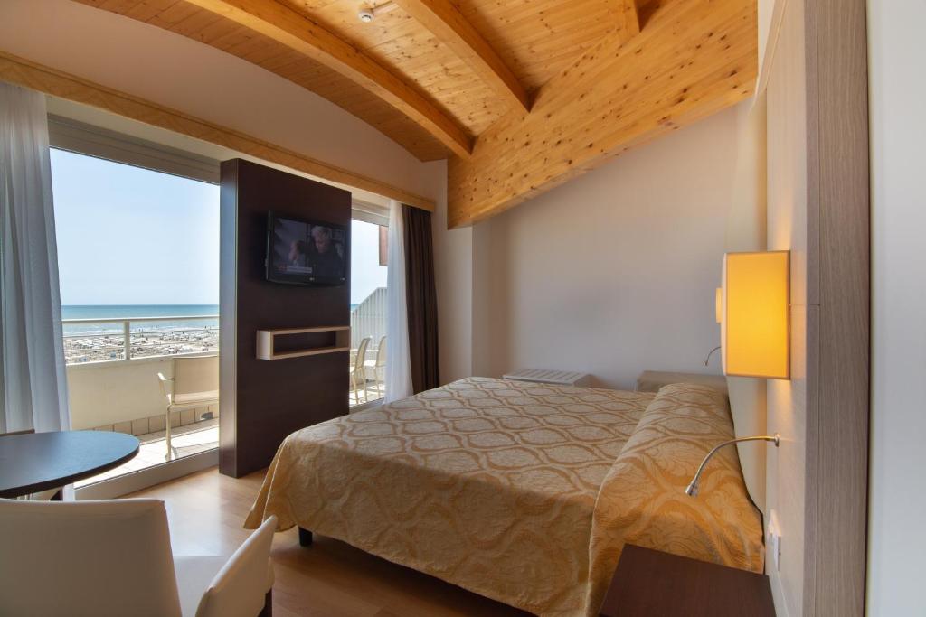Park Hotel Pineta Boutique Hotel - Deluxe Double Room With Sea View