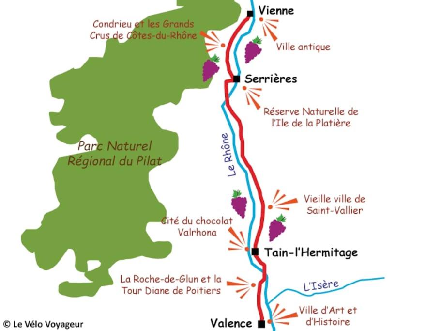 a map showing the route of a wine route at La maison bleue in Grane
