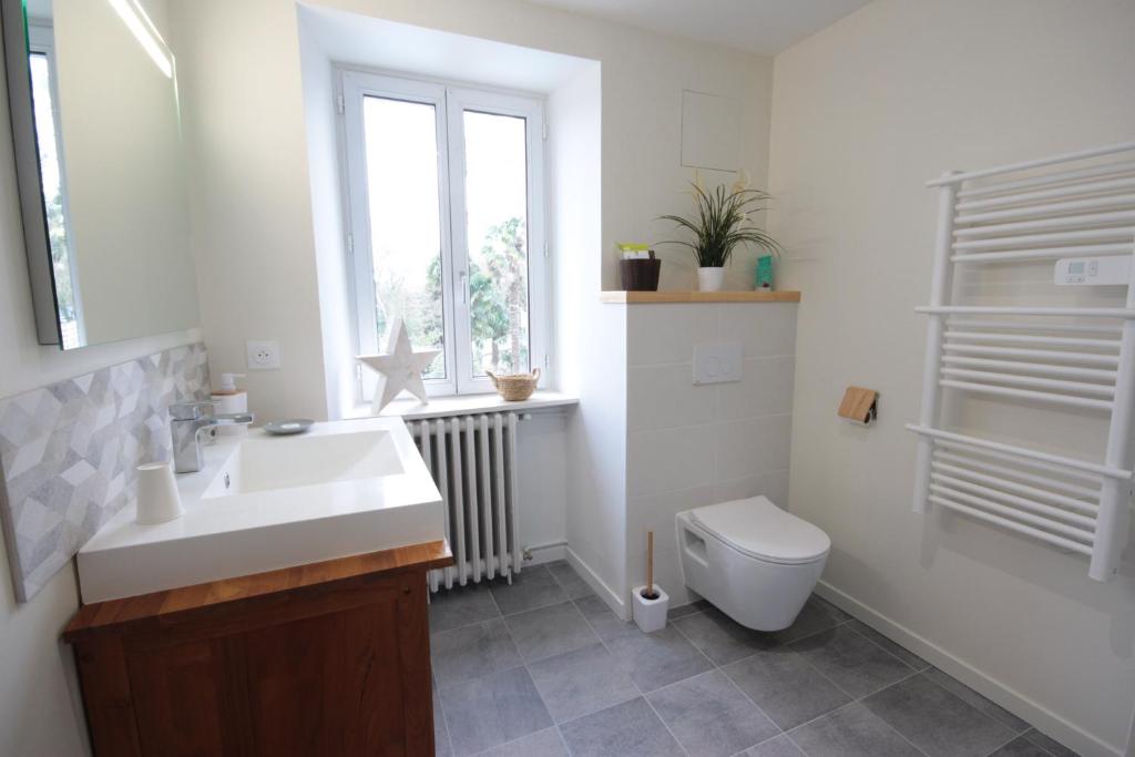 Le Manoir de Kérofil ** Gîte et chambres d'hôtes ** - Habitación Doble Con Vistas Al Jardín