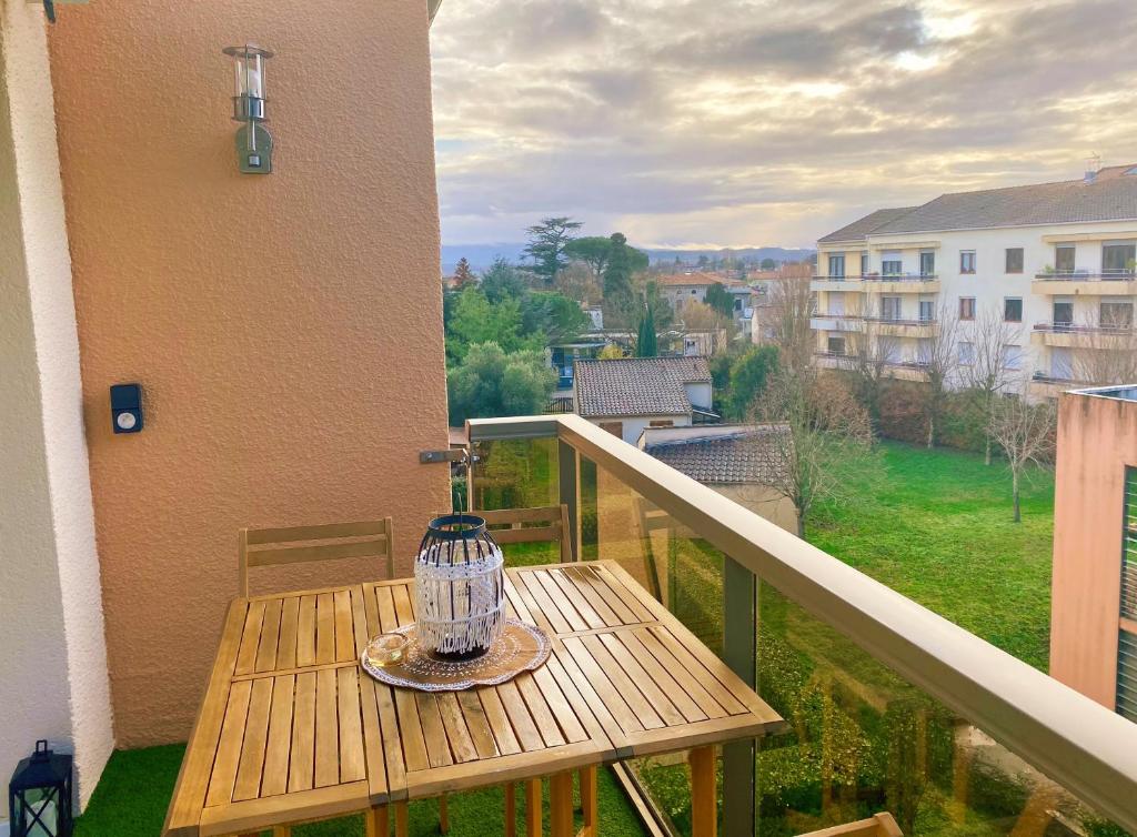 Balkón alebo terasa v ubytovaní L'alcôve - T2 Calme, Terrasse & Parking privé