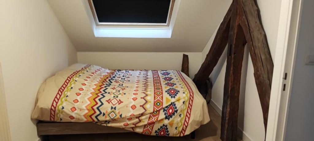 Posteľ alebo postele v izbe v ubytovaní Appartement duplex centre Dieppe-Le perchoir St Jacques-3 chambres