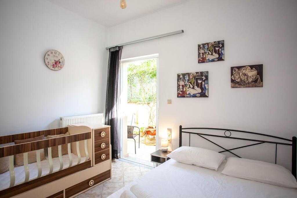 A bed or beds in a room at Retro seaside resort