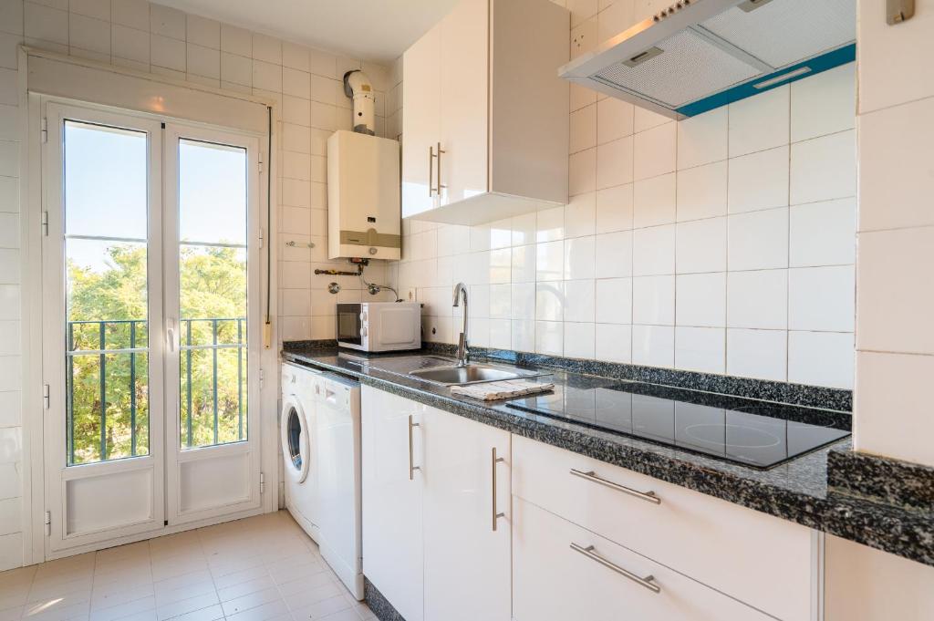 Distinguido y céntrico apartamento en San Bernardo, Seville ...
