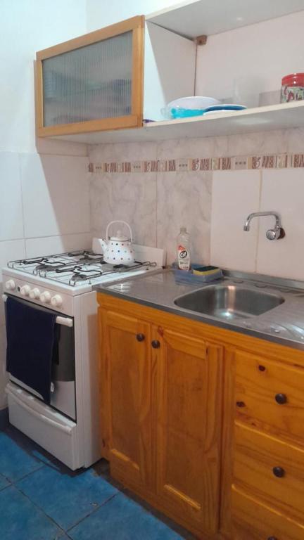 Kuchyň nebo kuchyňský kout v ubytování IGUAZU CABANAS