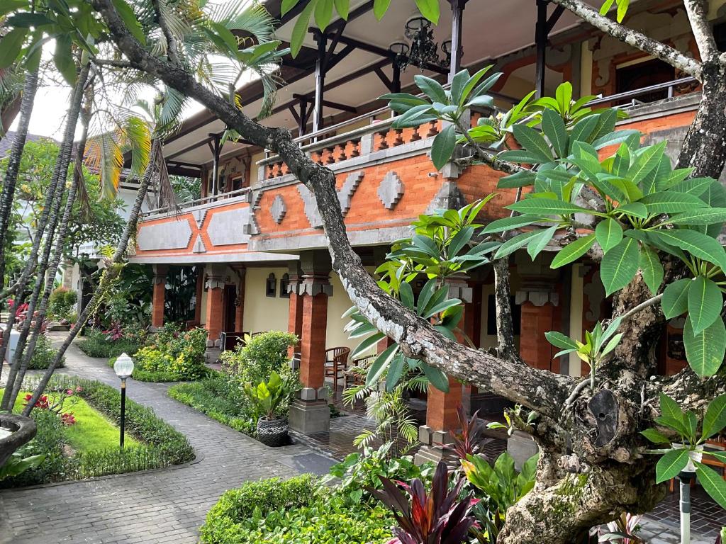 Zahrada ubytování Grand Kumala Hotel - Hotel Kumala Legian Kuta Bali
