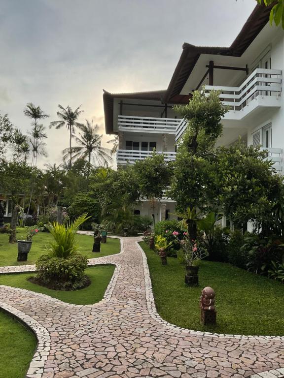 Zahrada ubytování Grand Kumala Hotel - Hotel Kumala Legian Kuta Bali