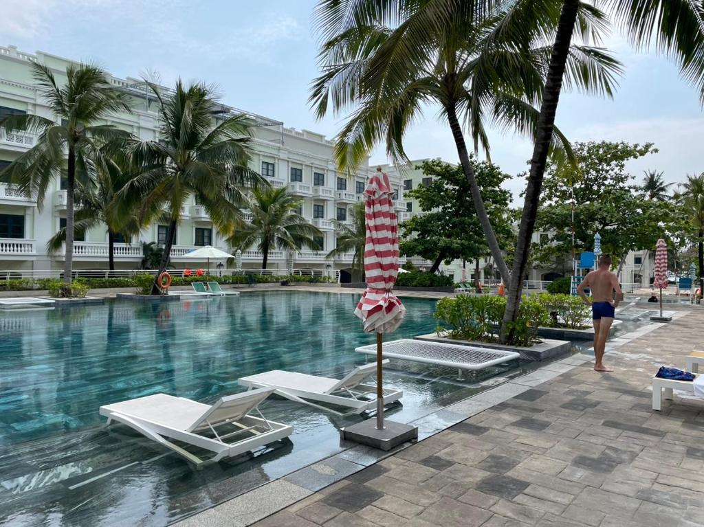 Hồ bơi trong/gần Amorii Hotel